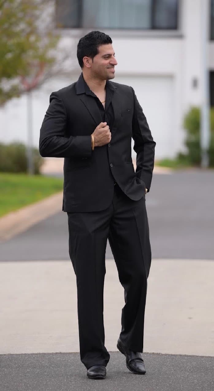 Vish Thaper hero photo